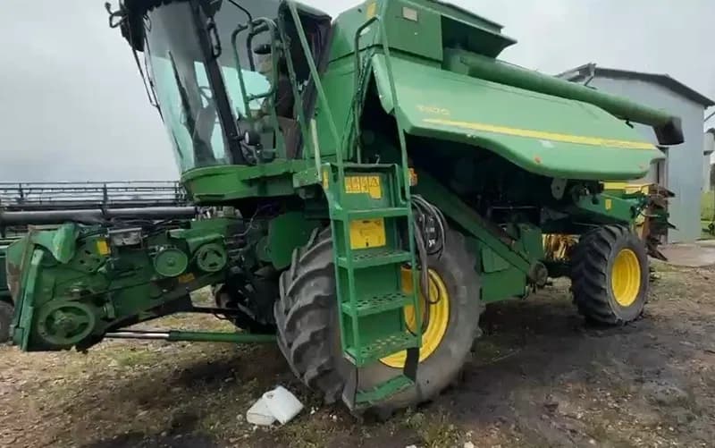 Зерноуборочный комбайн John Deere T670