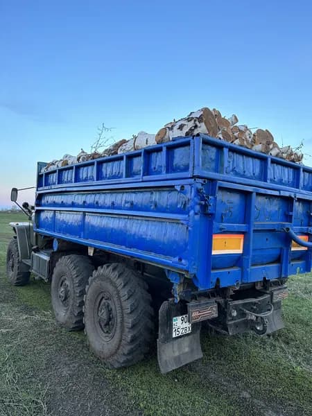 Колотые дрова с доставкой