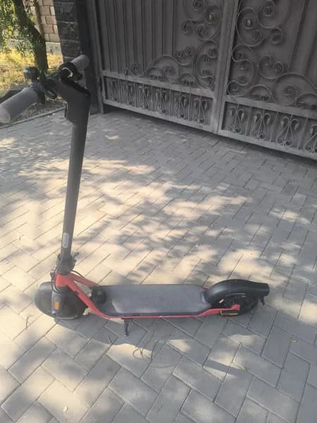 Электросамокат Segway Ninebot E2 Plus